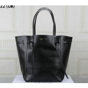 Celine Medium Cabas Phantom Bag Calfskin C3385 Black VS08702