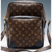 Fake Louis Vuitton Monogram Canvas Messenger Bag M95707 Black VS08658