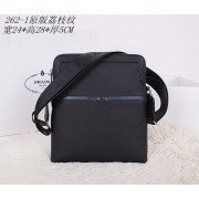 Fake Prada Original Grainy Leather Messenger Bag P2621 Black VS04832