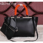 Fendi 2Jours Shoulder Bag Calfskin Leather F2352 Black VS00962