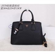 High Imitation Prada Grainy Leather Tote Bag BN2579 Black VS05178
