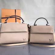 Louis Vuitton Epi Leather Cluny MM Beige M41302 VS06321