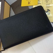 Louis Vuitton Taiga Leather Zippy Organiser M30513 VS03154
