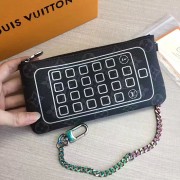 Luxury Louis Vuitton Monogram Eclipse Iphone 7 Pouch M64433 VS06441
