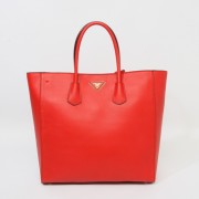 Quality Prada Original Calfskin Leather Tote Handbags BN2773 in Red XZ VS04798