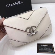 Replica 1:1 Chanel Grained Calfskin Chevron Flap Bag White A93774 VS06416