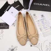 Replica Chanel Beige Patent Leather Ballet Flats CH1630 VS04852