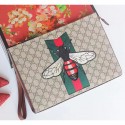 Best Gucci GG Supreme Clutch Bag with Bee 433665 VS01654