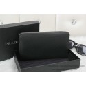 Copy Prada Rivet Leather Clutch P8039 Black VS01290