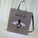 Fake Luxury Gucci Bee Print Soft GG Supreme Tote 450950 VS09651