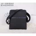 Fake Prada Original Grainy Leather Messenger Bag P2621 Black VS04832