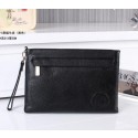 Gucci Grainy Leather Clutch 20221 Black VS01943