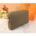 Hermes Grainy Leather Clutch H2152 Grey VS09734