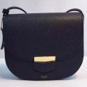Imitation Top Celine Trotteur Bag Calfskin Leather CTA8002 Black VS07649