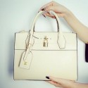 Louis Vuitton Fashion Show 2016 Tote Bag M18217 White VS04819
