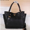 Top Prada Vitello Daino Tote Bags Grainy Leather BR2435 Black VS00347