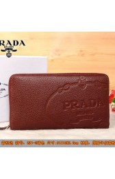 Copy Luxury Prada Grainy Leather Clutch P2212 Brown VS00078
