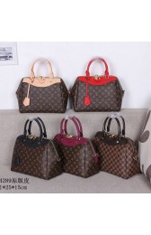 Replica Louis Vuitton Monogram Canvas Mews Bag M94289 VS05621
