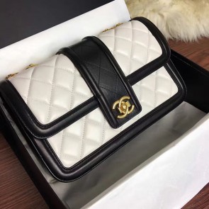 Fake Chanel Quilted Lambskin Flap Bag White and Black A91365 VS06932
