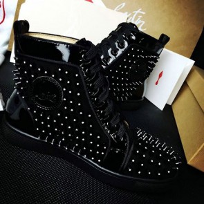 Replica High Quality Christian Louboutin Louis Spikes Flat Black Patent Leather CL1240 VS08217