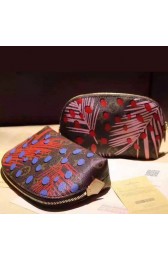 Hot Louis Vuitton Monogram Jungle Cosmetic Pouch M41425 VS03065