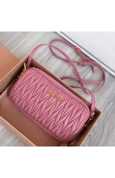 Imitation Miu Miu Matelasse Nappa Leather Shoulder Bag Pink 5BH011 VS04841